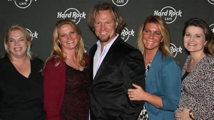 A Complete Timeline Of Kody Brown's Relationships With All Of His Wives |