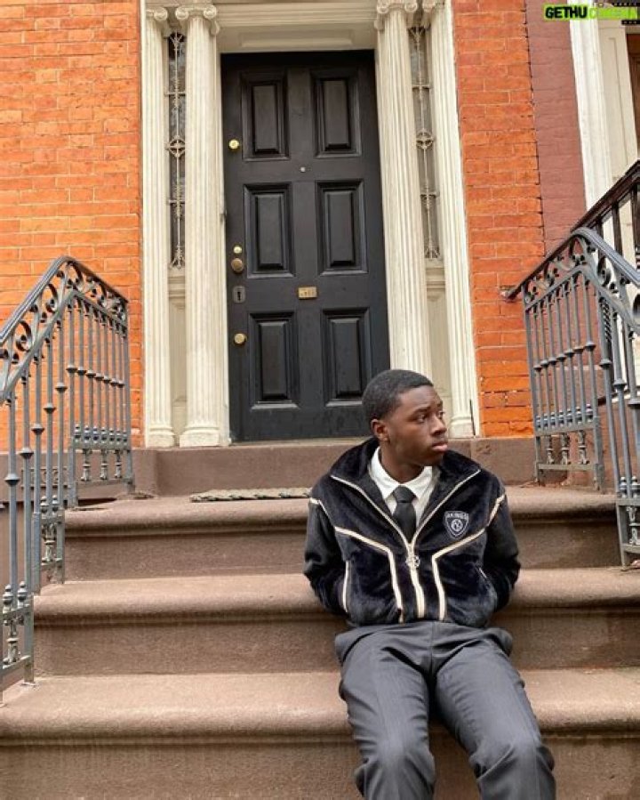 Discover The Secrets Of Alex R. Hibbert's Net Worth