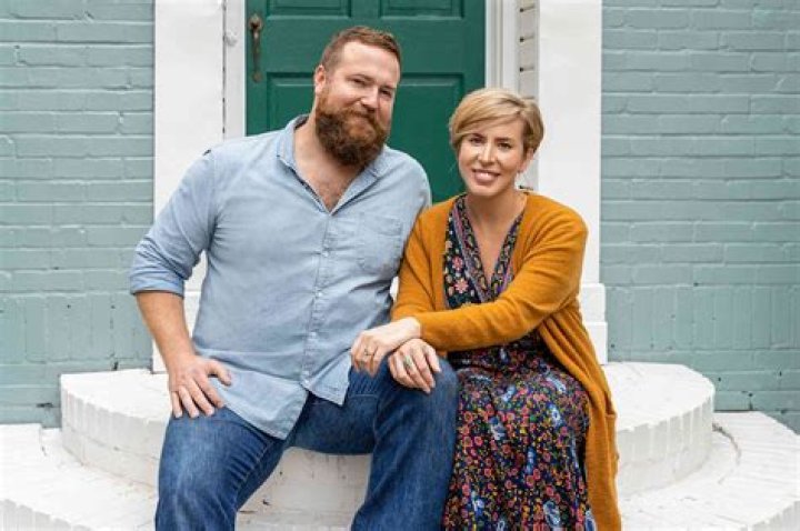 Erin and Ben Napier are the perfect presenting duo despite height difference Mon 31 January 202 ·