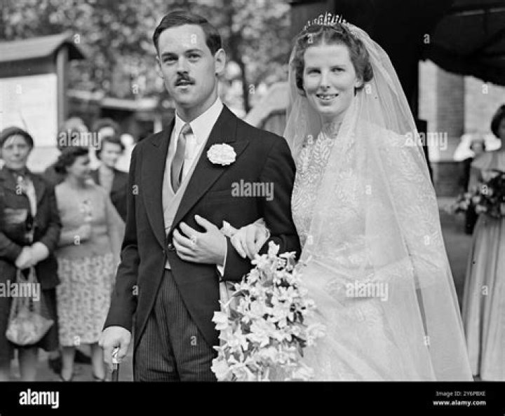 Julie Warner- Husband, Love Life, Married, Net Worth |