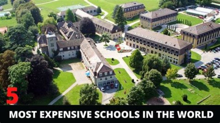 Love Islands posh boy Charlie went to one of the most expensive schools in UK Fri 24 J ·