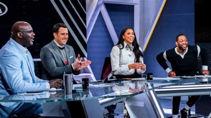 Technical foul on you- Shaquille ONeal hilariously roasts co-host Adam Lefkoe after he comp
