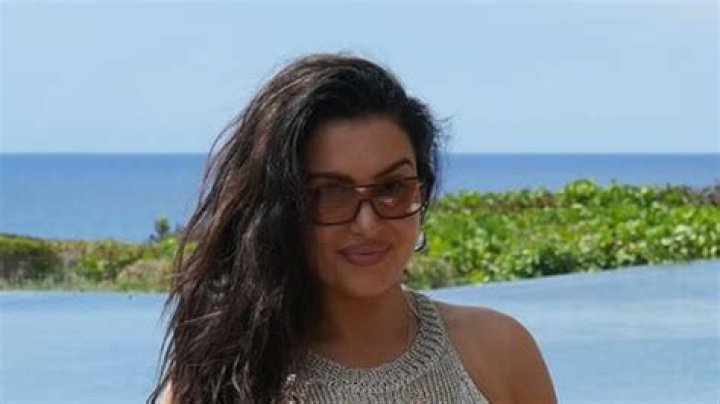 Uncover Molly Qerim's Bikini Secrets: Style Savvy Insights Unveiled